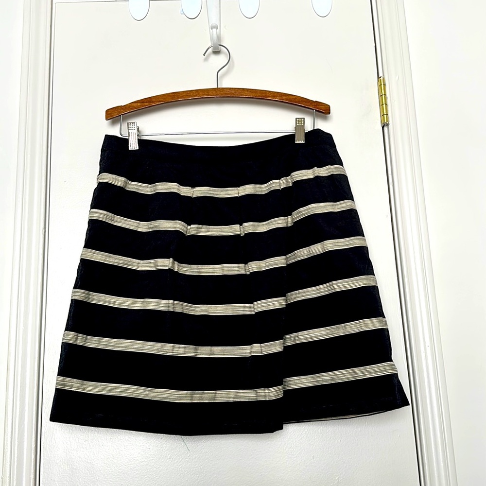 Ann Taylor Loft navy and cream striped skirt